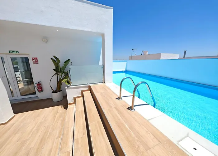 Apartamento Nuevo En Primera Planta A Con Piscina
