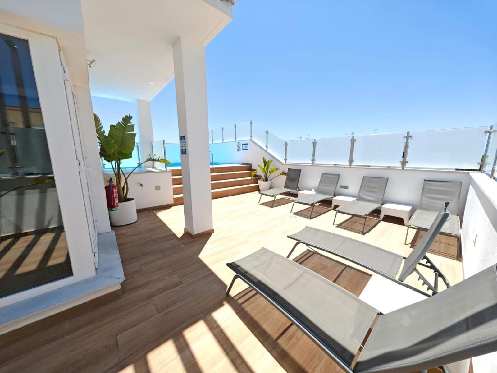 Apartment Nuevo En Primera Planta A Con Piscina