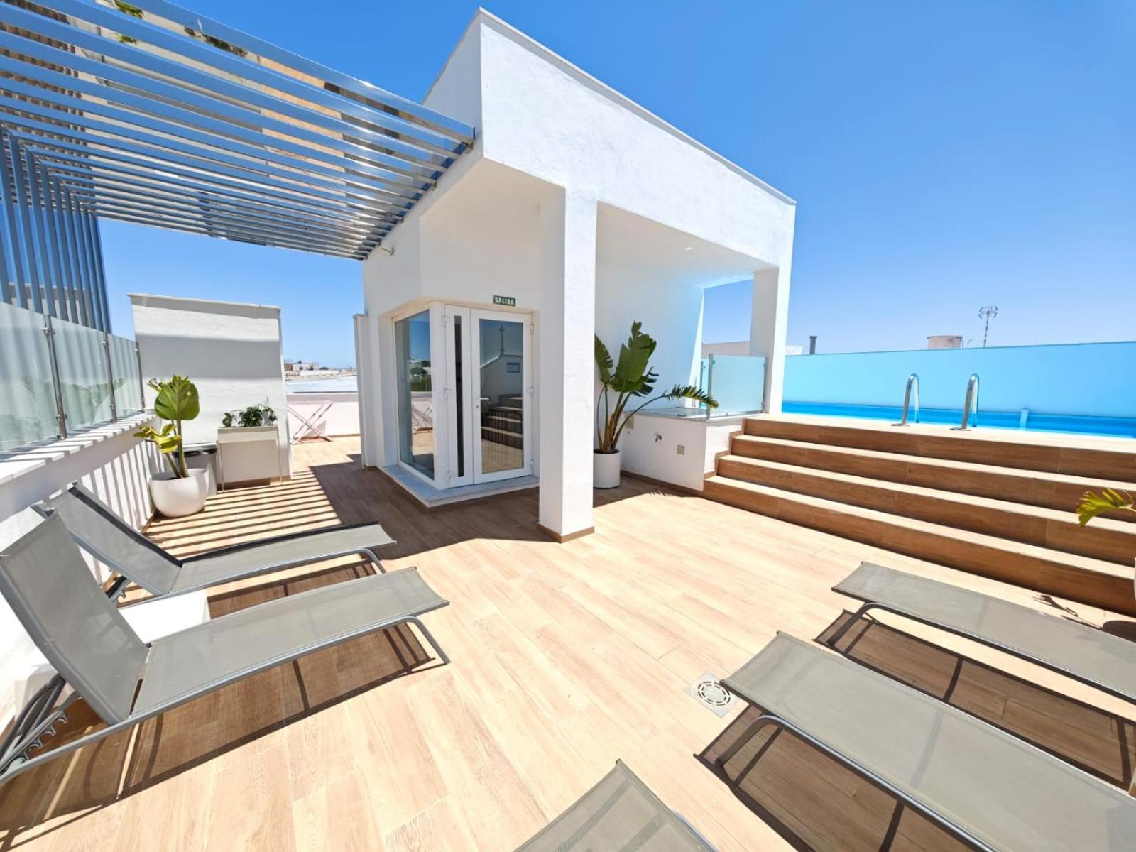 Appartement Nuevo En Primera Planta A Con Piscina *