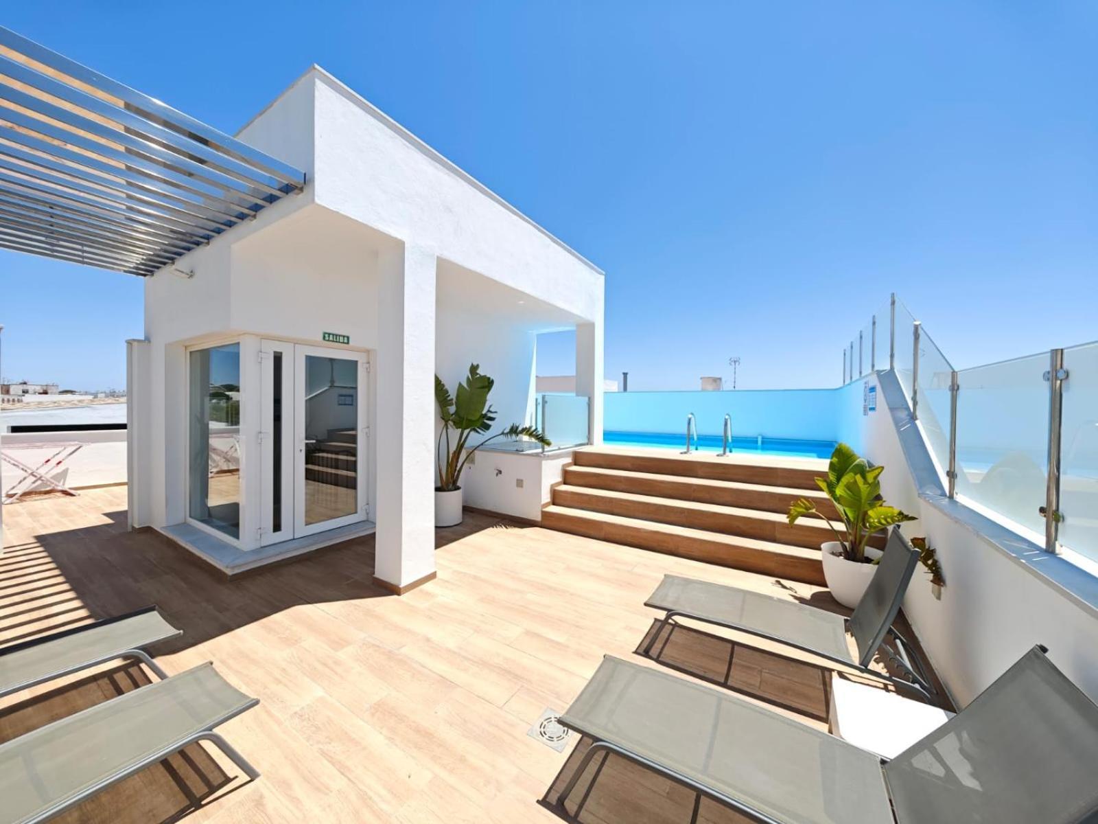 Nuevo En Primera Planta A Con Piscina Apartamento Barbate